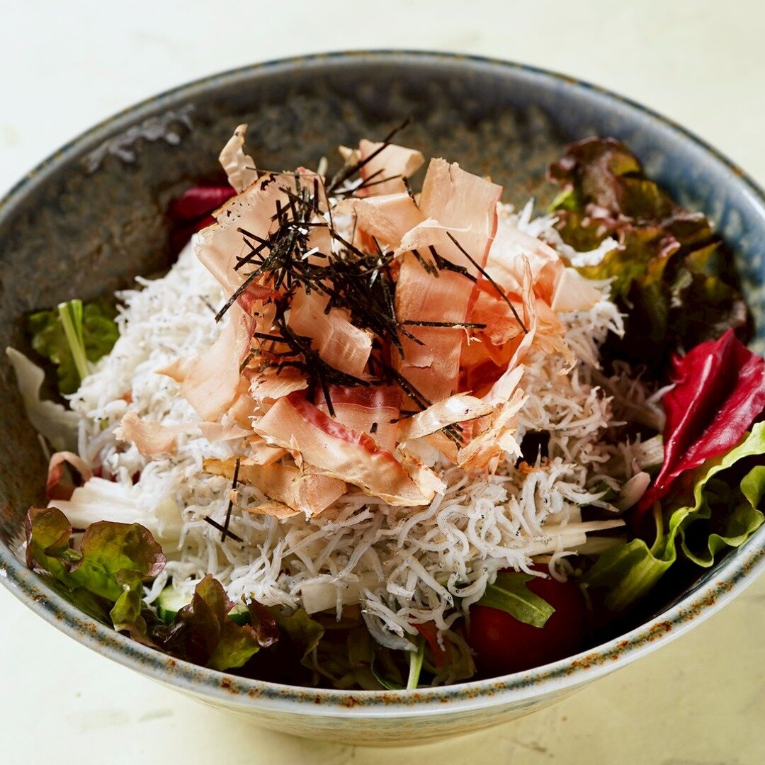 しらす大根サラダ 1012円