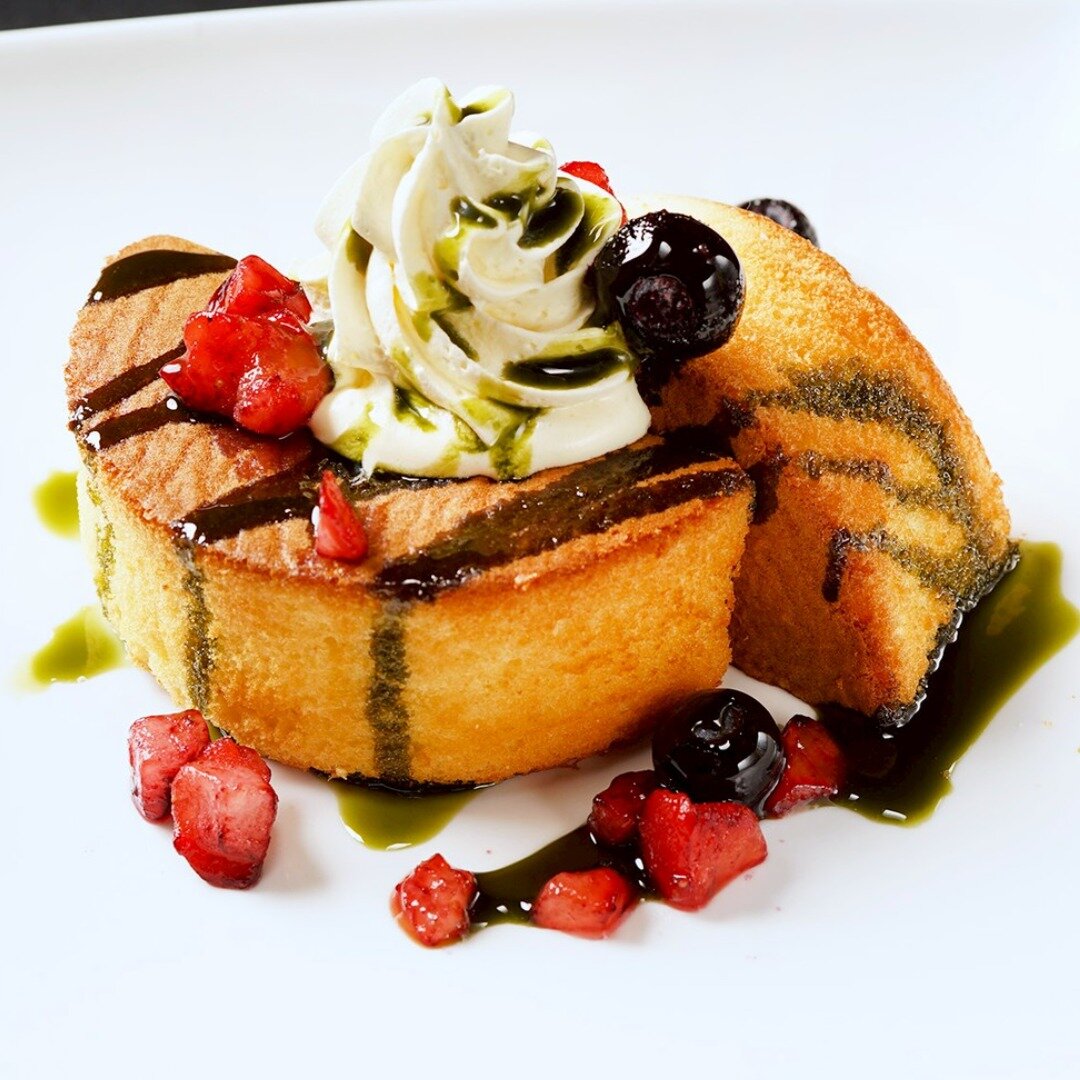 厚焼きパンケーキ 715円