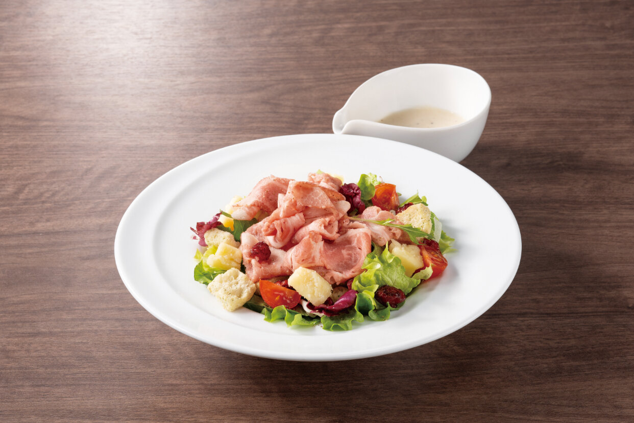 ローストポークのシーザーサラダ 1,628円
