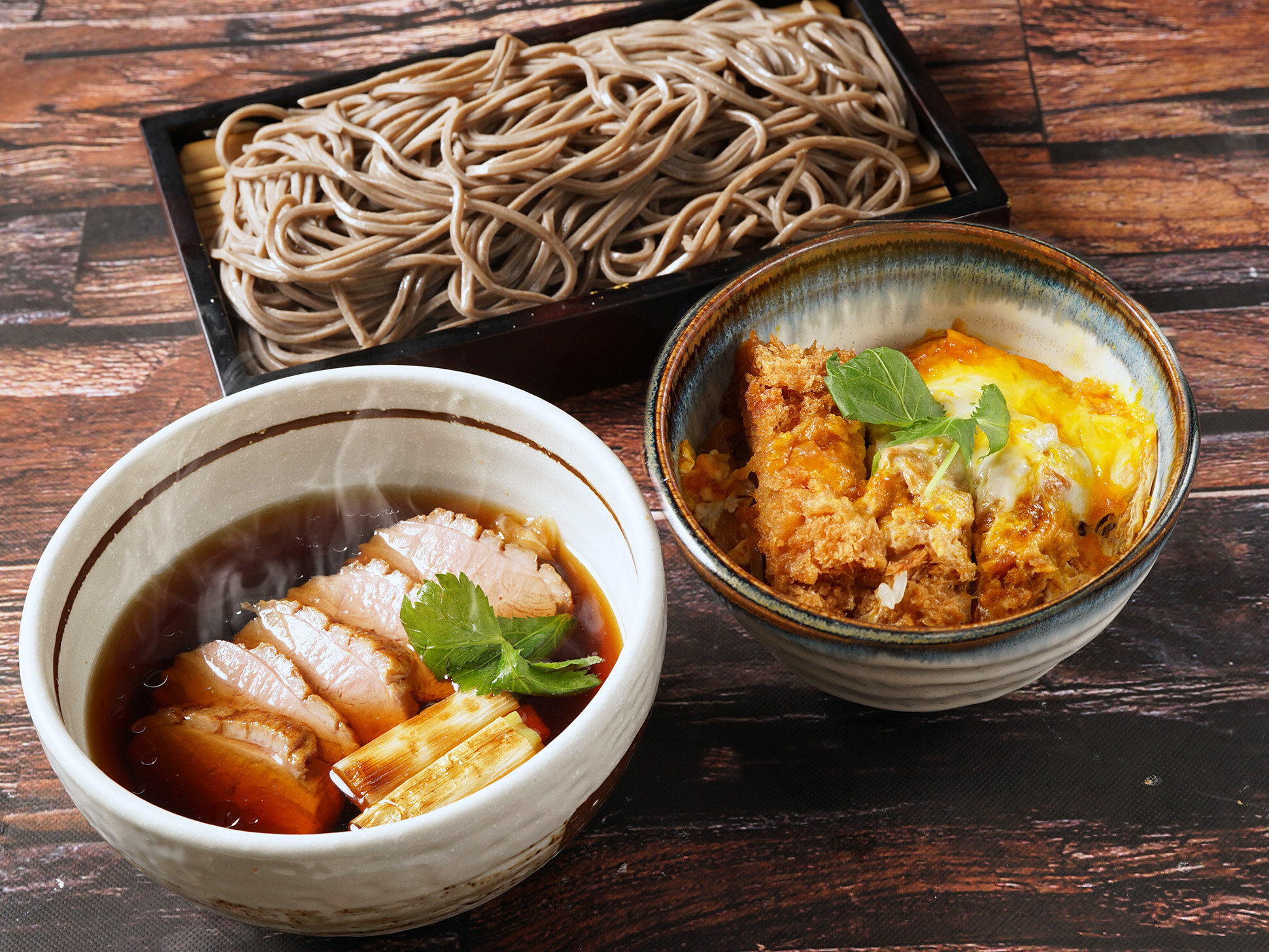 鴨せいろ蕎麦とミニカツ丼セット 2288円